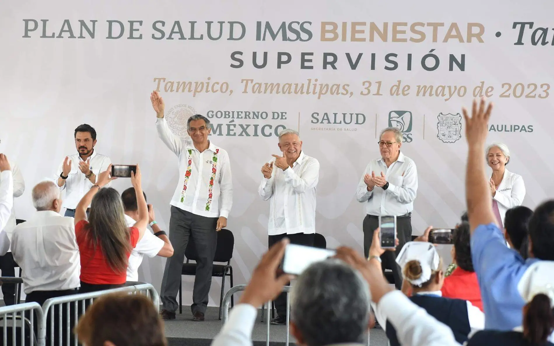 AMLO promete a Tamaulipas sistema de salud de primera 